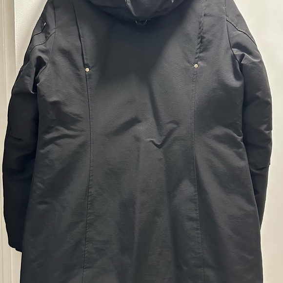 Moose Knuckles Women's Original Stirling Parka (Size L) - Picture 15 of 15